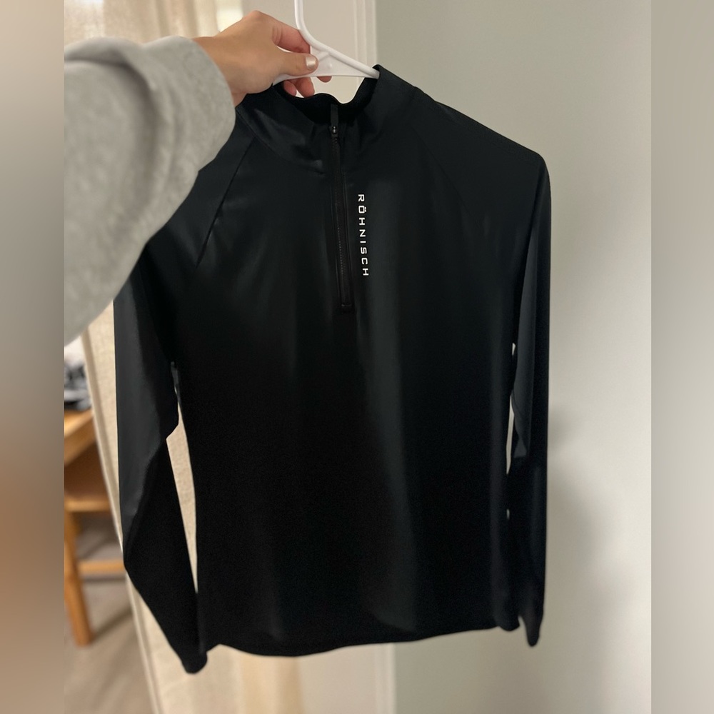 Rohnisch black half zip
